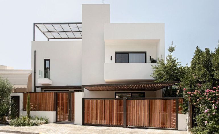 Understanding Freehold vs. Leasehold Property in the UAE